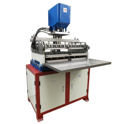 Хорошая цена. Upgrade Your Production Line with Our Advanced Silicone Embossing Machine Machine Size 200X150x168cm онлайн