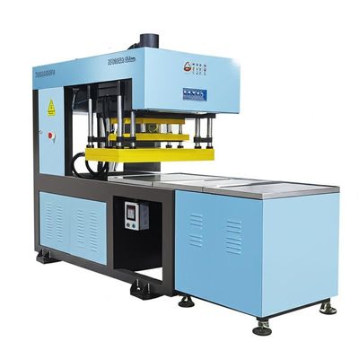 Хорошая цена. Silicone Embossing Machine 200X150x168cm 320kg 50HZ The Ultimate Solution for Smooth and Precise Production онлайн