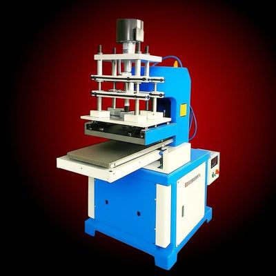 Хорошая цена. Speed Silicone Embossing Machine 2 Pcs/min Embossing Speed 0C-300C Temperature Control for Precise Results онлайн